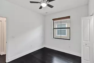 12662 NW 32nd Pl, Sunrise, FL 33323 - Photo 18
