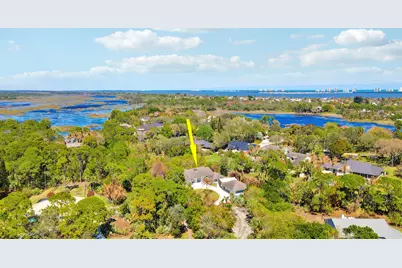 815 N E Stokes Terrace, Jensen Beach, FL 34957 - Photo 40