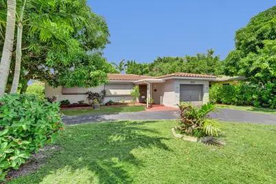 1112 S 22nd Court, Hollywood, FL 33020 - Photo 1