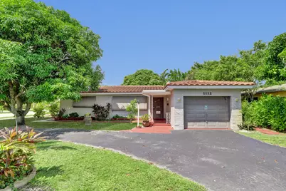 1112 S 22nd Court, Hollywood, FL 33020 - Photo 2