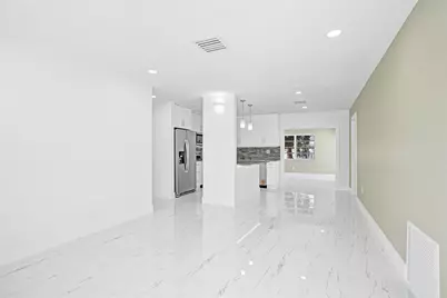 1437 SW 1st Avenue, Deerfield Beach, FL 33441 - Photo 2
