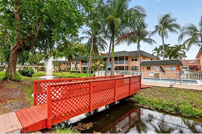 770 SE 2nd Avenue #F205, Deerfield Beach, FL 33441 - Photo 12