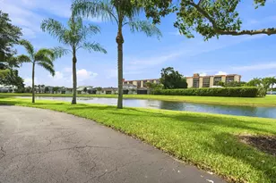 7290 Kinghurst Dr, Delray Beach, FL 33446 - Photo 30