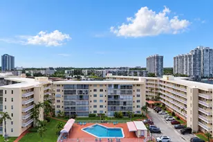 2999 Point E Dr, Aventura, FL 33160 - Photo 54