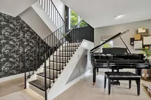 738 Middle River Dr, Fort Lauderdale, FL 33304 - Photo 12