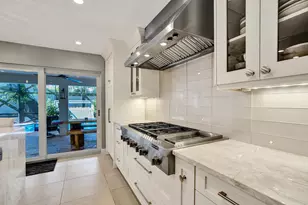 738 Middle River Dr, Fort Lauderdale, FL 33304 - Photo 18