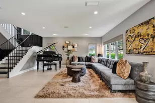 738 Middle River Dr, Fort Lauderdale, FL 33304 - Photo 10