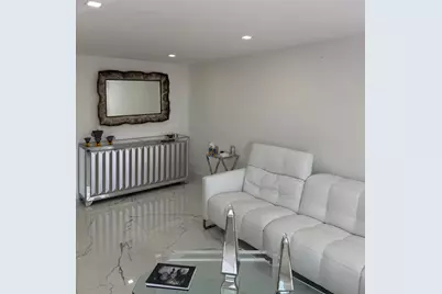 4017 Newcastle A, Boca Raton, FL 33434 - Photo 4