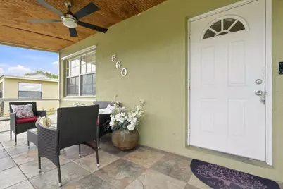 560 Seagrape Road, Lantana, FL 33462 - Photo 4