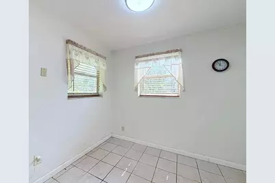 2573 NW 58th Avenue, Margate, FL 33063 - Photo 14