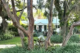 41 SW 5th St, Dania Beach, FL 33004 - Photo 1