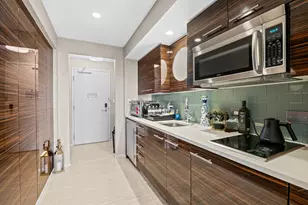 551 N Fort Lauderdale Beach Blvd, Fort Lauderdale, FL 33304 - Photo 10