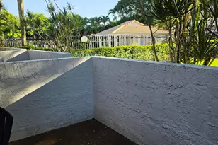 9809 Riverside Dr, Coral Springs, FL 33071 - Photo 26