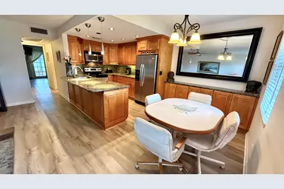 171 Grantham E, Deerfield Beach, FL 33442 - Photo 2