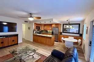 171 Grantham E, Deerfield Beach, FL 33442 - Photo 24