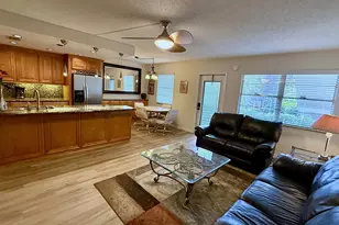 171 Grantham E, Deerfield Beach, FL 33442 - Photo 8