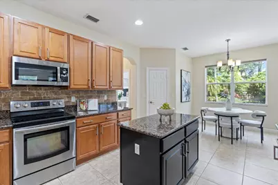 8501 Portobello Lane, Palm Beach Gardens, FL 33418 - Photo 34