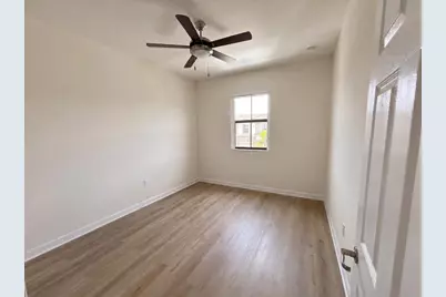3433 W 92nd Place #3433, Hialeah, FL 33018 - Photo 12