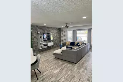 1492 Scottsdale Road N, West Palm Beach, FL 33417 - Photo 10