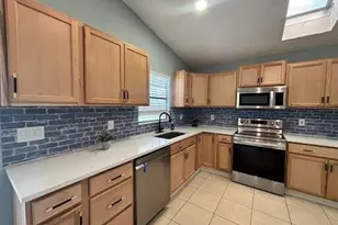 1573 SW Dycus Ave, Port Saint Lucie, FL 34953 - Photo 8