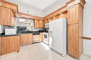 6356 Kings Gate Cir, Delray Beach, FL 33484 - Photo 4
