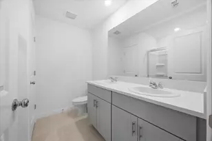 2874 Skyline Loop, Kissimmee, FL 34758 - Photo 8