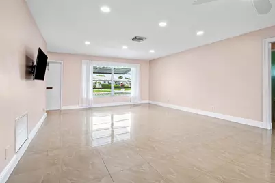 106 NW 10th Court, Boynton Beach, FL 33426 - Photo 14