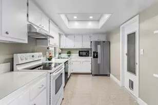 106 NW 10th Ct, Boynton Beach, FL 33426 - Photo 22