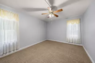 6807 NW 80th Ct, Tamarac, FL 33321 - Photo 4