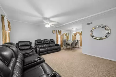 6807 NW 80th Court, Tamarac, FL 33321 - Photo 10