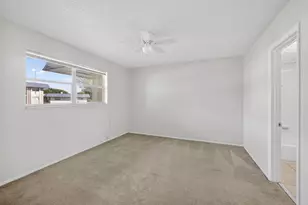 7925 S Colony Cir, Tamarac, FL 33321 - Photo 12