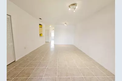 1157 Golden Lakes Boulevard #621, West Palm Beach, FL 33411 - Photo 4