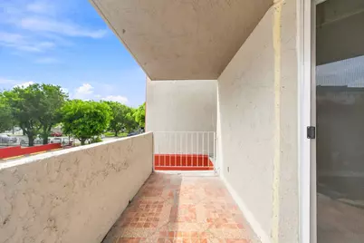 1750 W 46th Street #242, Hialeah, FL 33012 - Photo 30