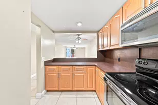 1750 W 46th St, Hialeah, FL 33012 - Photo 8