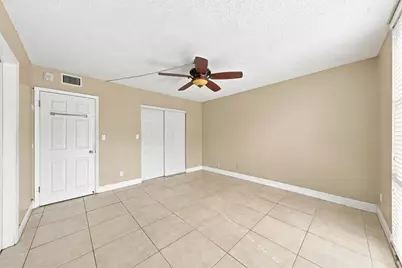1750 W 46th Street #242, Hialeah, FL 33012 - Photo 16