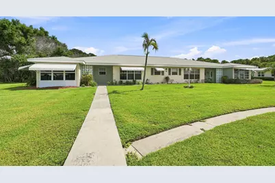 912 Savannas Point Drive #Apt b, Fort Pierce, FL 34982 - Photo 2