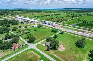 8316 Hampshire Dr, Sebring, FL 33876 - Photo 4