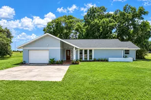 8316 Hampshire Dr, Sebring, FL 33876 - Photo 1