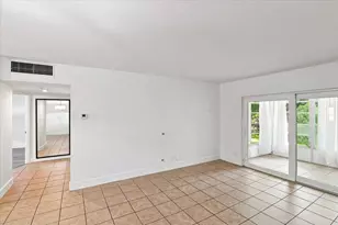 5121 W Oakland Park, Lauderdale Lakes, FL 33313 - Photo 10