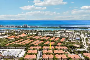 105 Lighthouse Cir, Tequesta, FL 33469 - Photo 1