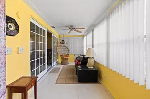 122 Mockingbird Ln, Delray Beach, FL 33445 - Photo 22