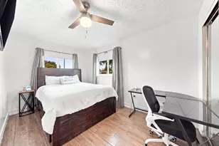 11351 NW 37th Pl, Sunrise, FL 33323 - Photo 14