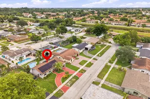 11351 NW 37th Pl, Sunrise, FL 33323 - Photo 32