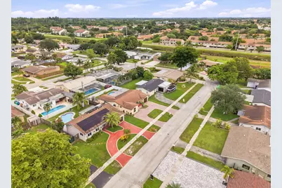 11351 NW 37th Place, Sunrise, FL 33323 - Photo 26