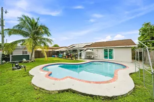 11351 NW 37th Pl, Sunrise, FL 33323 - Photo 18