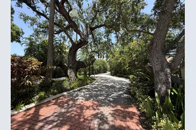225 N Lakeshore Drive, Hypoluxo, FL 33462 - Photo 68