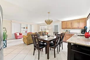 4 Flanders A, Delray Beach, FL 33484 - Photo 14