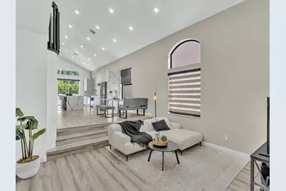 7834 Oak Grove Circle, Lake Worth, FL 33467 - Photo 8