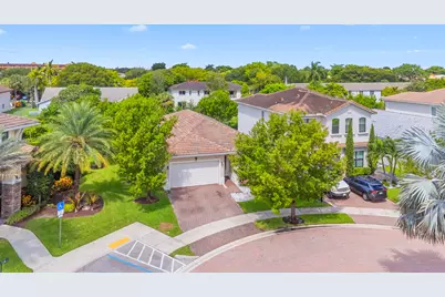 3764 NW 89th Way, Coral Springs, FL 33065 - Photo 6