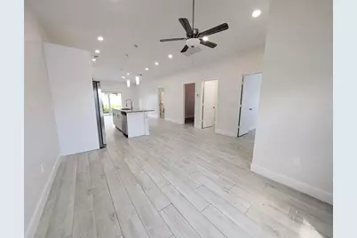 1562 W 26th Court, Riviera Beach, FL 33404 - Photo 4